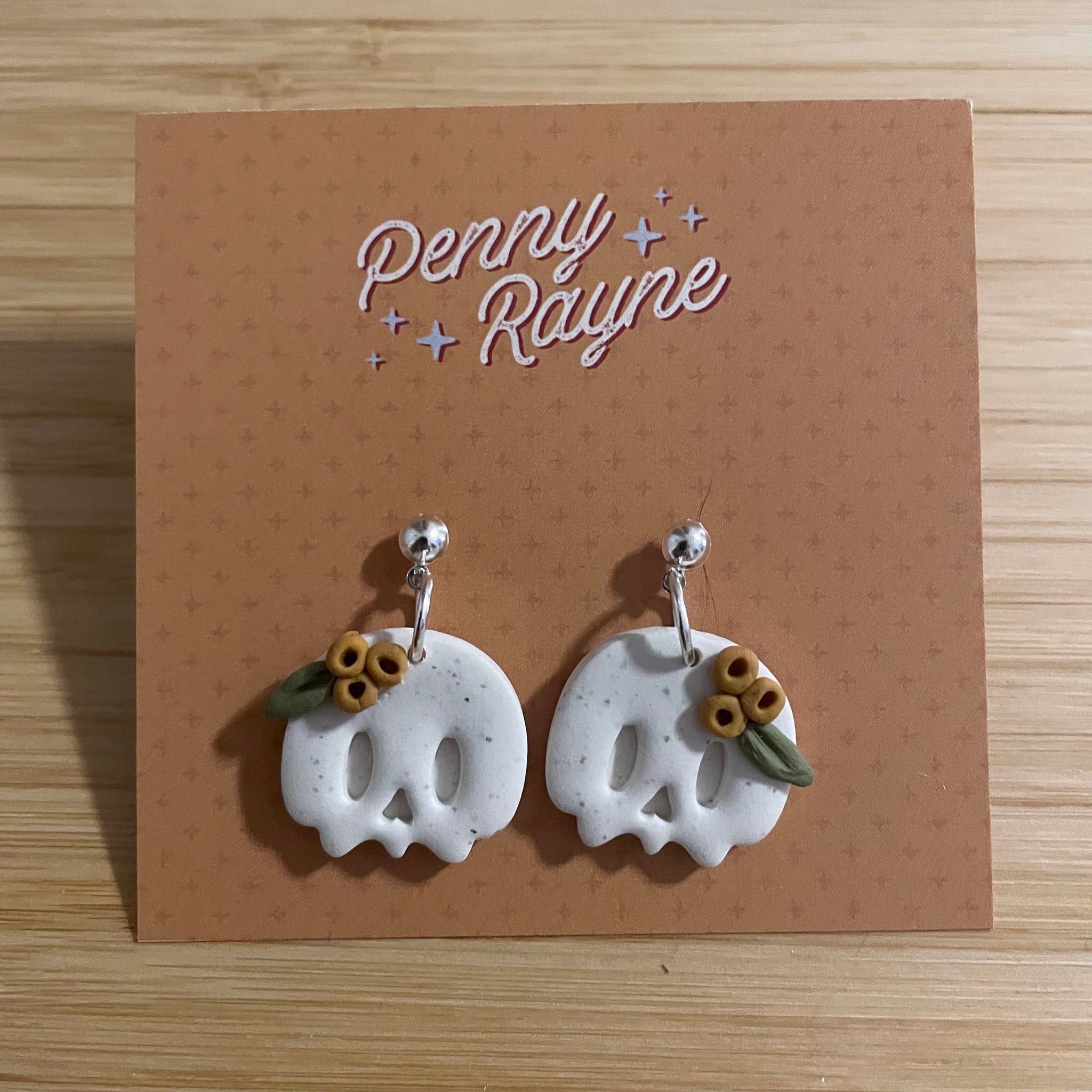 Spooky Collection - Skull Dangle Earrings 7