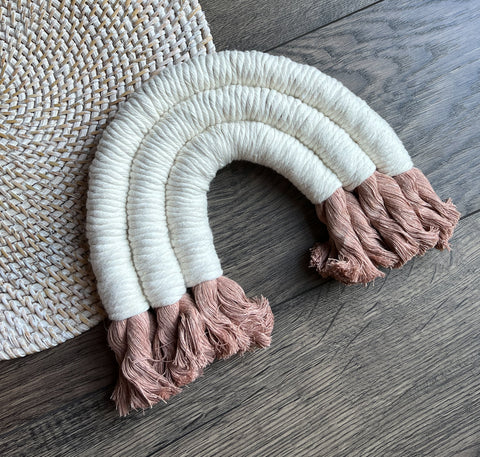 Macrame Rainbow Neutral - Medium Front